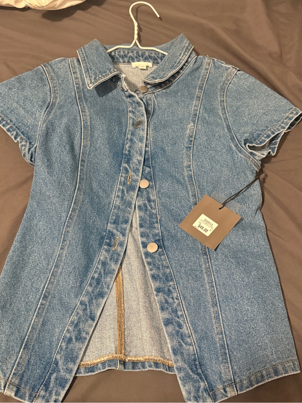 Le Lis Blue Denim Short-Sleeve Button Down Shirt